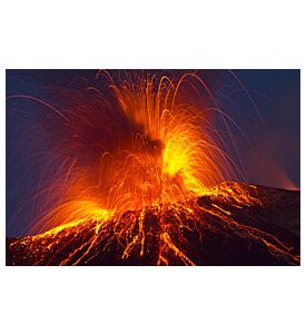 Volcano stromboli with spectacular eruptions - ID # 107273876